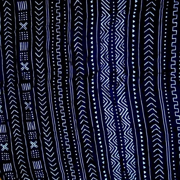 Loulou Lollipop Muslin Swaddle Black Mudcloth - Picture 7 of 8